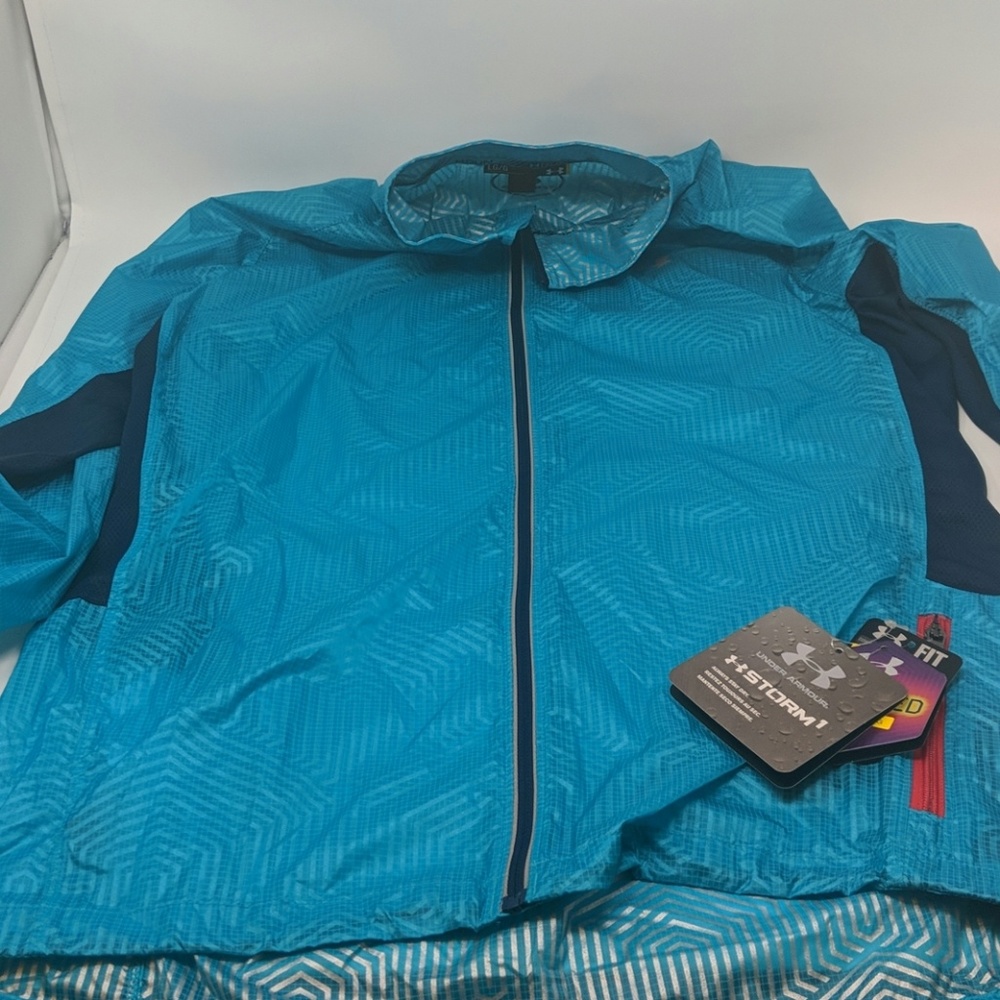 NWT UA Windbreaker Blue 2D